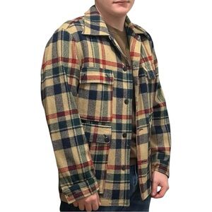 Pendleton Men’s Size M Beige Buffalo Plaid Virgin Wool Mackinaw Jacket Coat